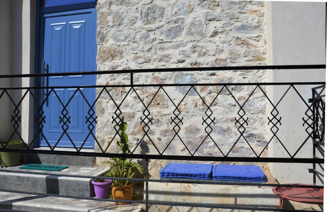 Amazing Stylish Country Holiday home Achlada